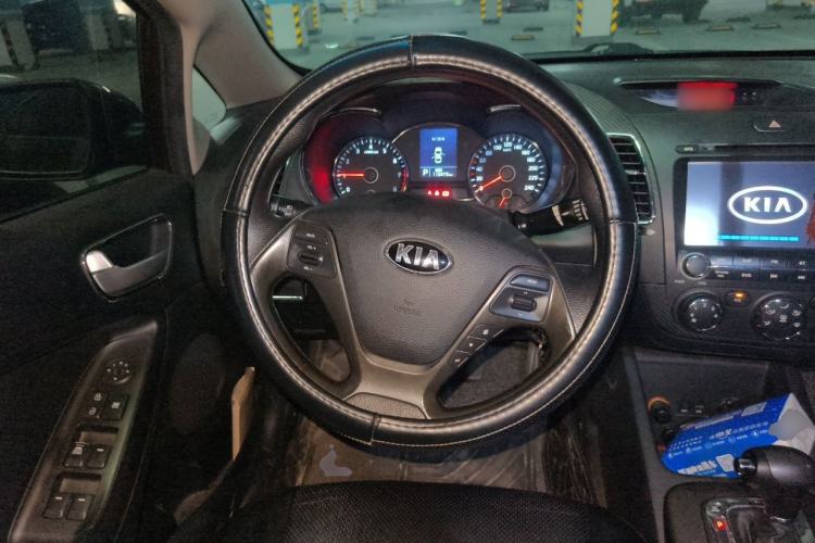 Used Kia K3 2013 1.6L Automatic GL Steering Wheel