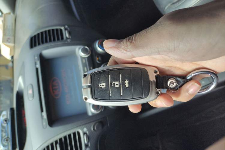 Used Kia K3 2013 1.6L Automatic GLS Vehicle Key