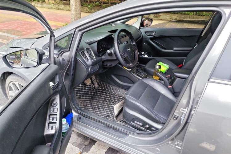 Used Kia K3 2013 1.6L Automatic Premium Driver Seat
