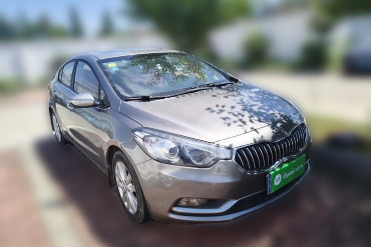 Used Kia K3 2013 1.6L Manual GLS Front Right 45 Deg