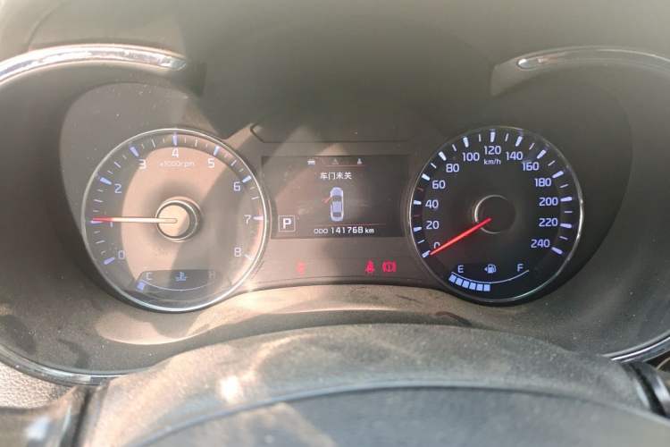 Used Kia K3 2013 1.6L Automatic Premium Instrument Cluster