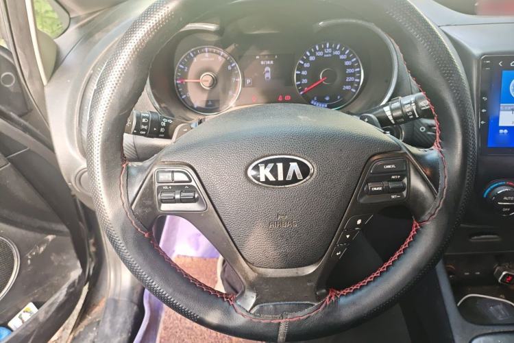 Used Kia K3 2013 1.6L Automatic Premium Steering Wheel