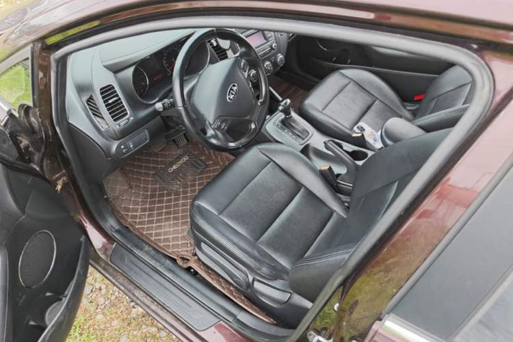 Used Kia K3 2013 1.6L Automatic DLX Driver Seat