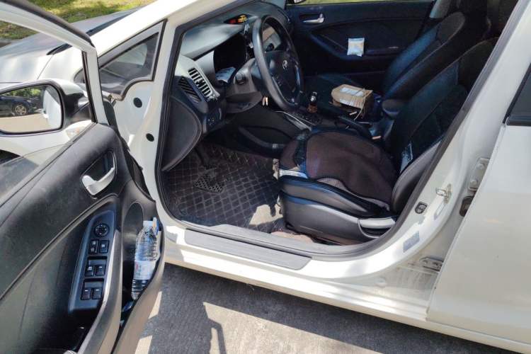 Used Kia K3 2013 1.6L Automatic GL Driver Seat