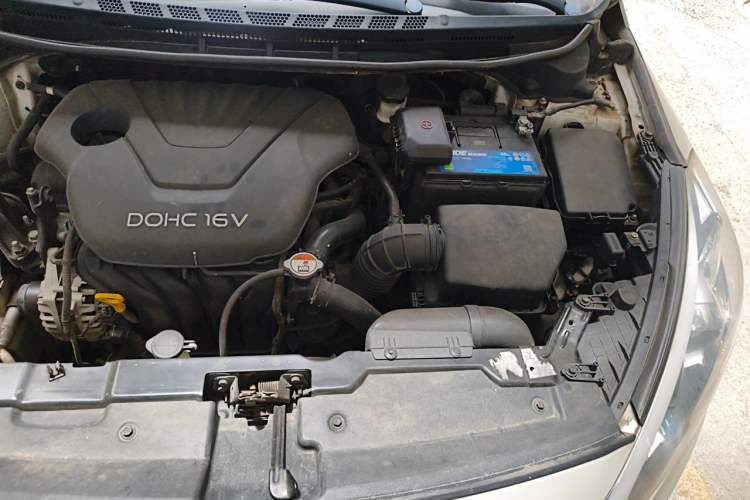 Used Kia K3 2013 1.6L Manual GL Engine Bay Left