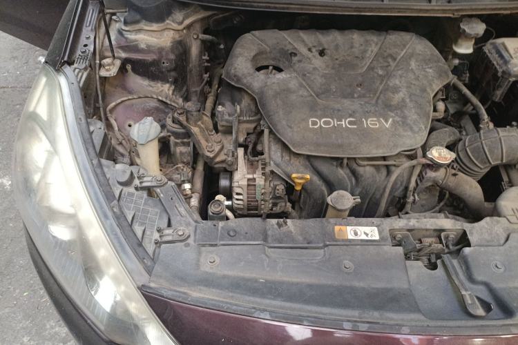 Used Kia K3 2013 1.6L Automatic GLS Engine Bay Right