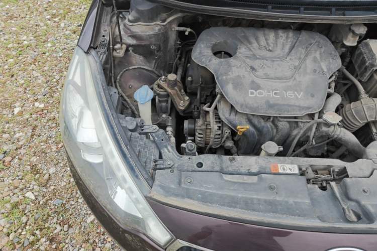 Used Kia K3 2013 1.6L Automatic DLX Engine Bay Right