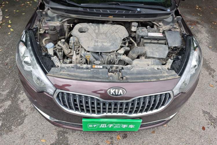 Used Kia K3 2013 1.6L Manual GL Engine Bay