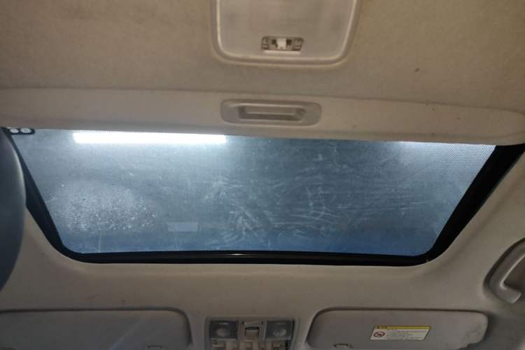 Used Kia K3 2013 1.6L Automatic GLS Headliner
