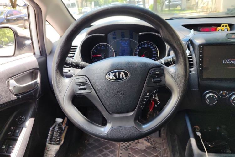 Used Kia K3 2013 1.6L Automatic GL Steering Wheel