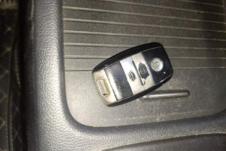 Used Kia K3 2013 1.6L Automatic GLS Vehicle Key