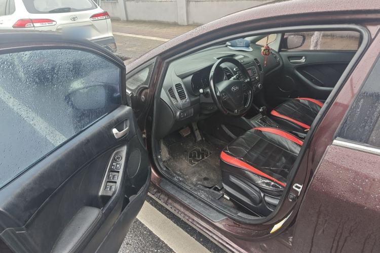 Used Kia K3 2013 1.6L Automatic GLS Driver Seat