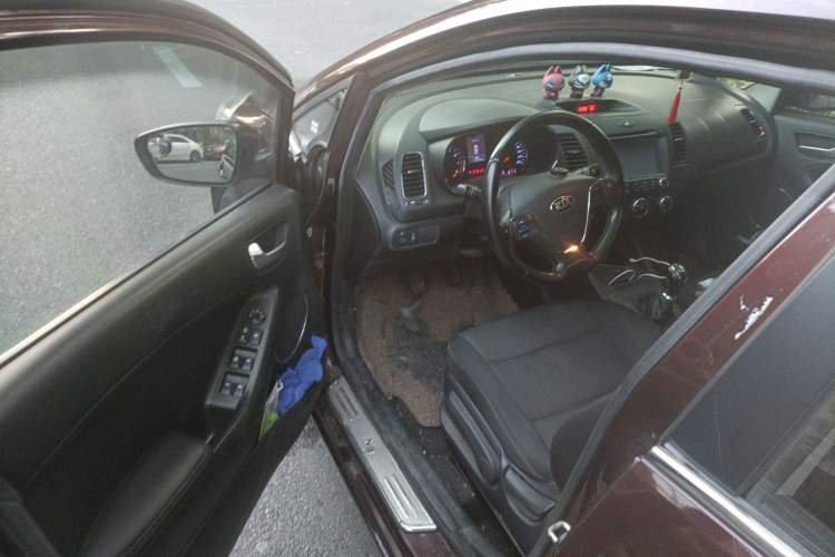Used Kia K3 2013 1.6L Manual GLS Driver Seat