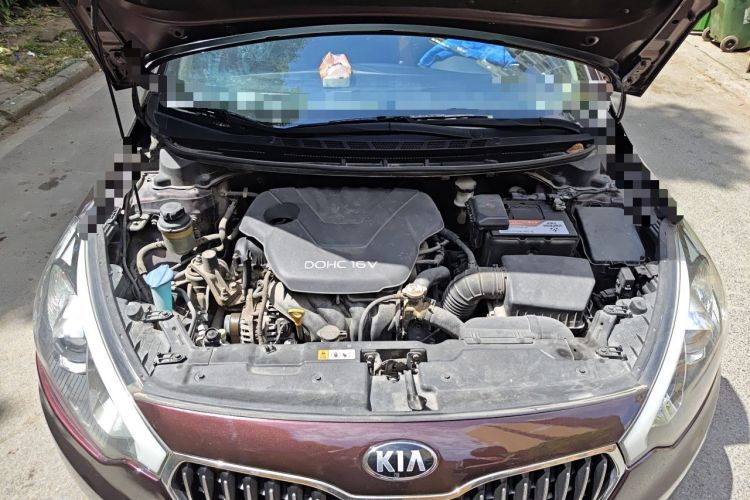Used Kia K3 2013 1.6L Manual GL Engine Bay