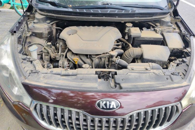 Used Kia K3 2013 1.6L Manual GLS Engine Bay