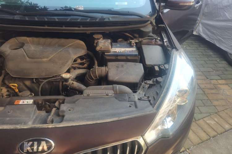 Used Kia K3 2013 1.6L Automatic GLS Engine Bay Left