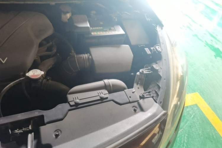 Used Kia K3 2013 1.6L Manual GLS Engine Bay Left