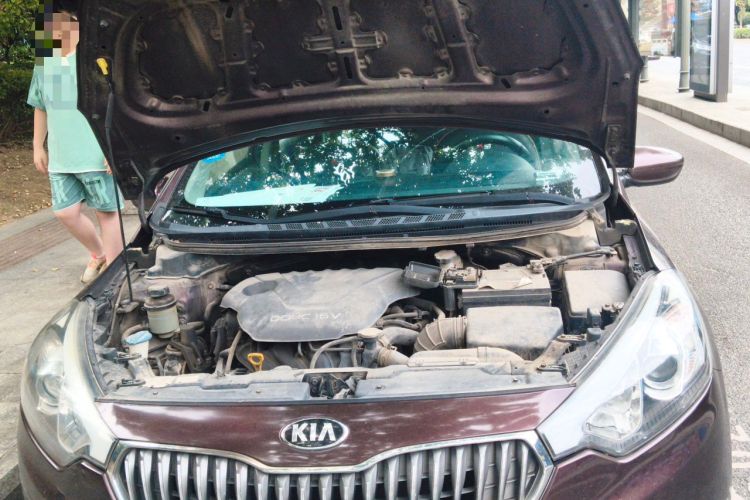 Used Kia K3 2013 1.6L Automatic GL Engine Bay