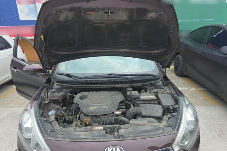 Used Kia K3 2013 1.6L Automatic GLS Engine Bay