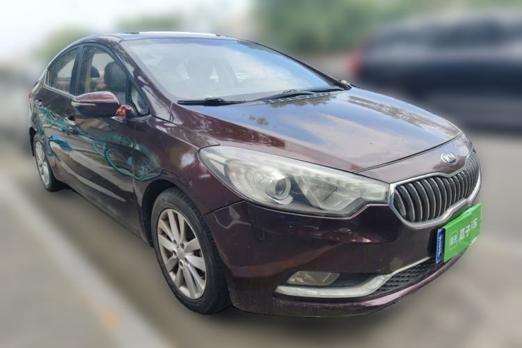 Used Kia K3 2013 1.6L Manual GLS Front Right 45 Deg