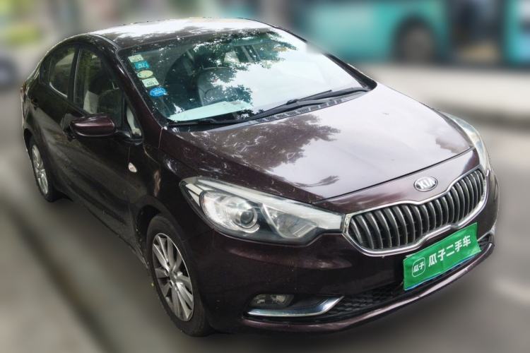 Used Kia K3 2013 1.6L Automatic GL Front Right 45 Deg