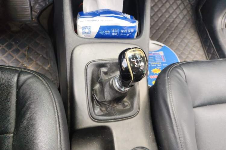 Used Kia K3 2013 1.6L Manual GLS Gear Lever