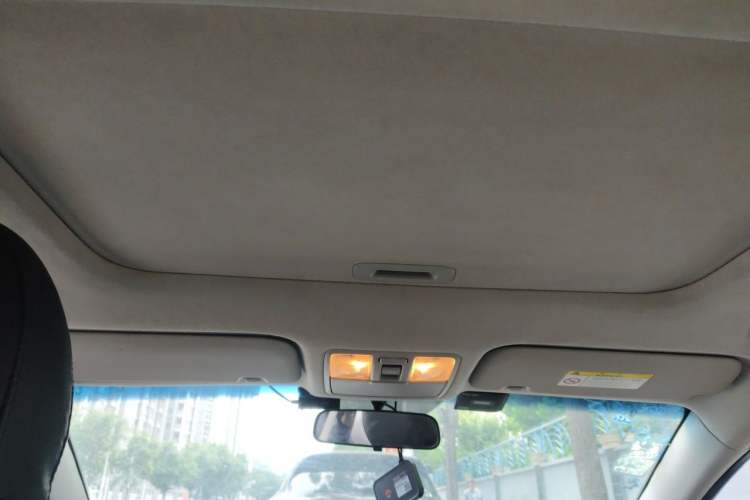 Used Kia K3 2013 1.6L Manual GLS Headliner