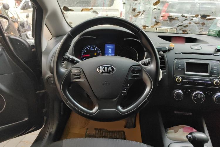 Used Kia K3 2013 1.6L Automatic GL Steering Wheel