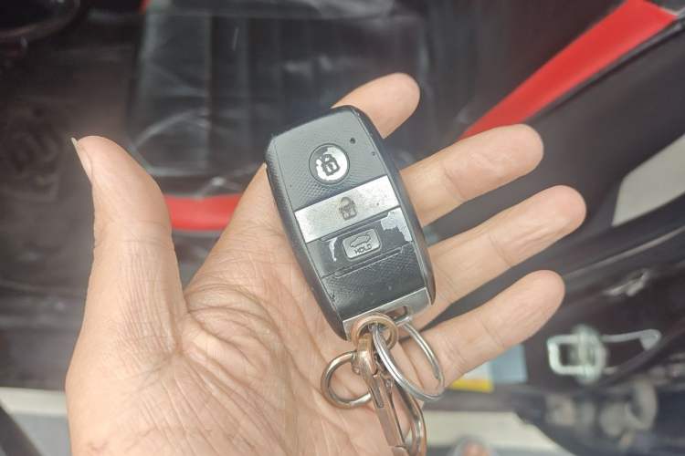 Used Kia K3 2013 1.6L Automatic GLS Vehicle Key