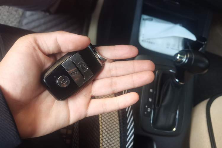 Used Kia K3 2013 1.6L Automatic GLS Vehicle Key