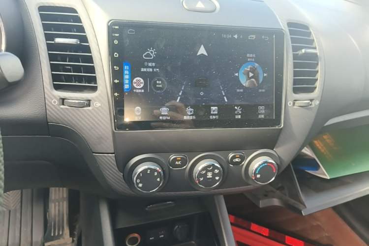 Used Kia K3 2013 1.6L Manual GLS Audio And AC Panel