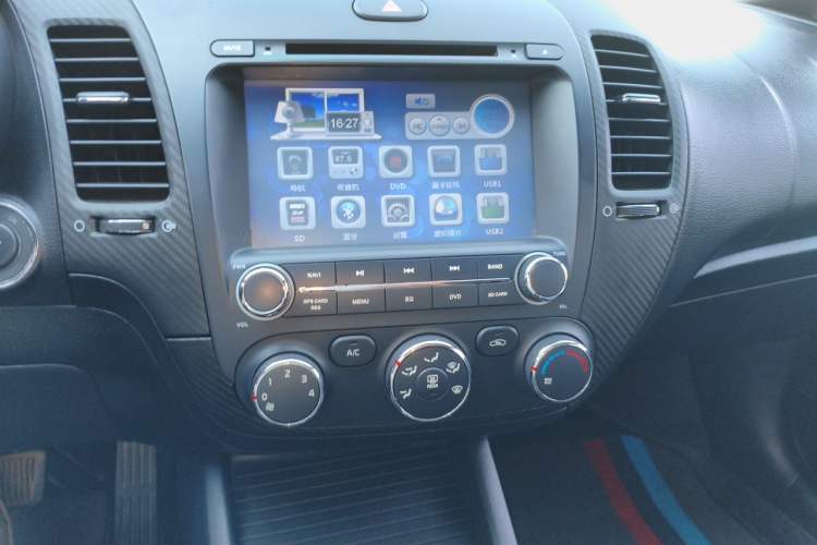 Used Kia K3 2013 1.6L Automatic GLS Audio And AC Panel