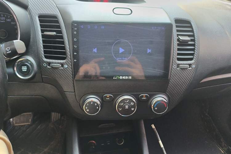 Used Kia K3 2013 1.6L Automatic GLS Audio And AC Panel