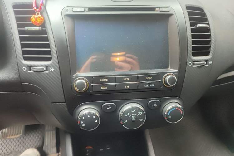 Used Kia K3 2013 1.6L Automatic GL Audio And AC Panel