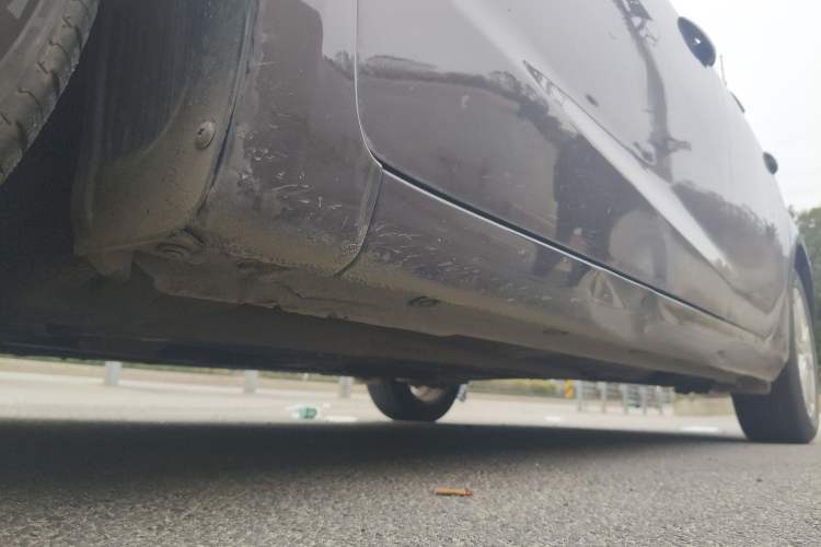 Used Kia K3 2013 1.6L Automatic GLS Chassis Front Left
