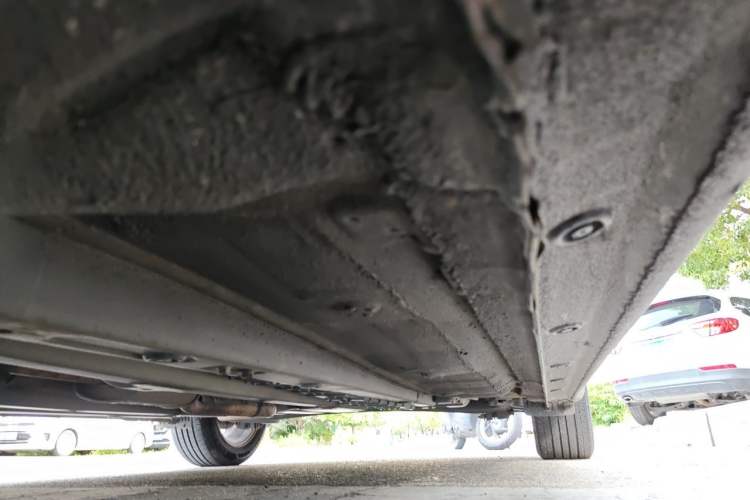 Used Kia K3 2013 1.6L Automatic GLS Chassis Front Left