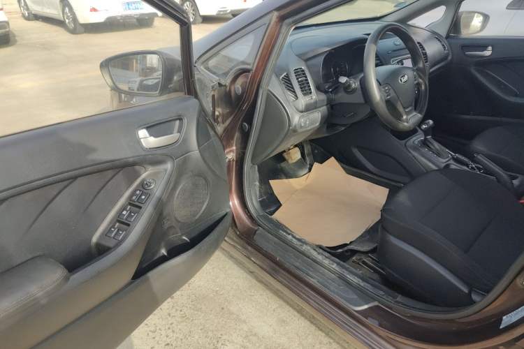Used Kia K3 2013 1.6L Automatic GL Driver Seat