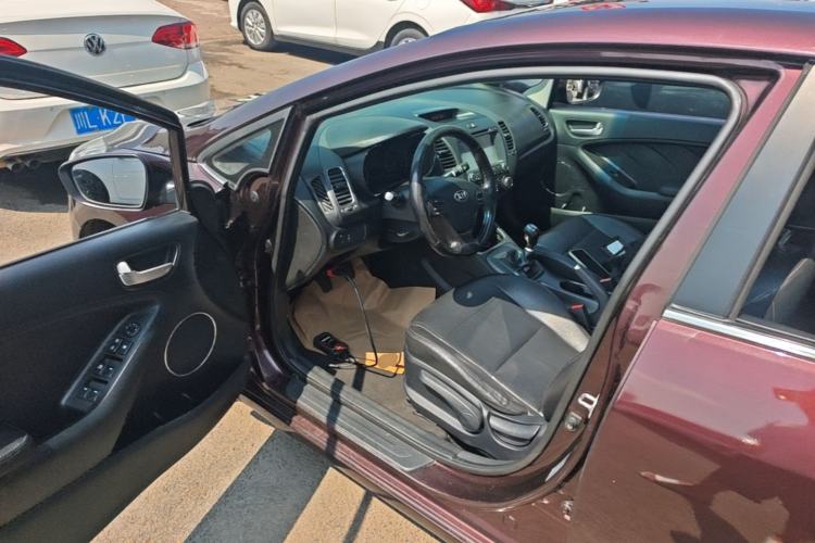 Used Kia K3 2013 1.6L Manual GLS Driver Seat