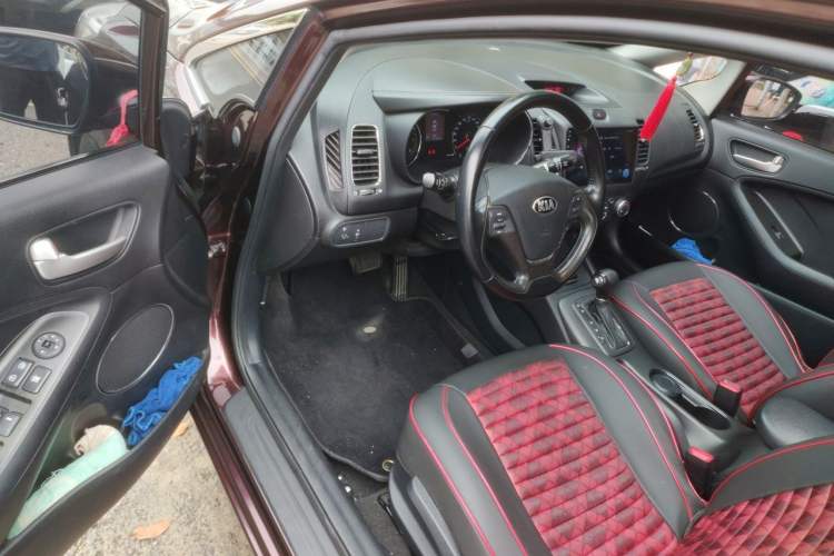 Used Kia K3 2013 1.6L Automatic GLS Driver Seat