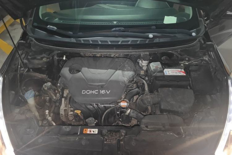 Used Kia K3 2013 1.6L Automatic GLS Engine Bay