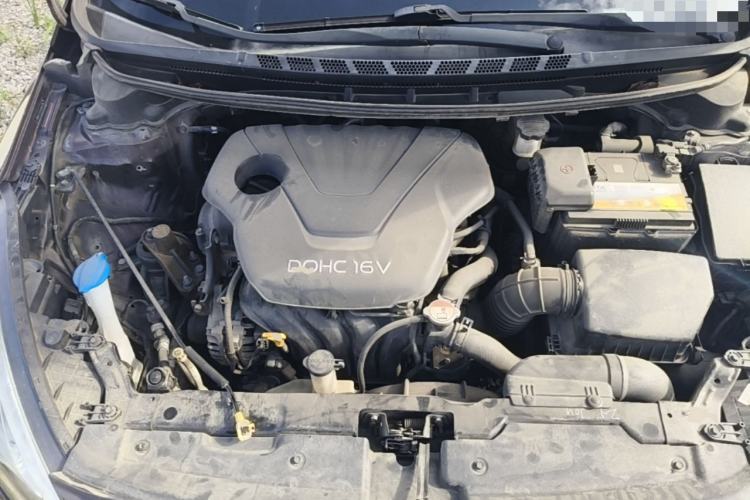 Used Kia K3 2013 1.6L Manual GLS Engine Bay
