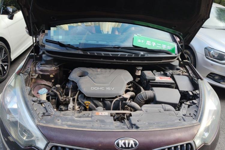 Used Kia K3 2013 1.6L Manual GLS Engine Bay