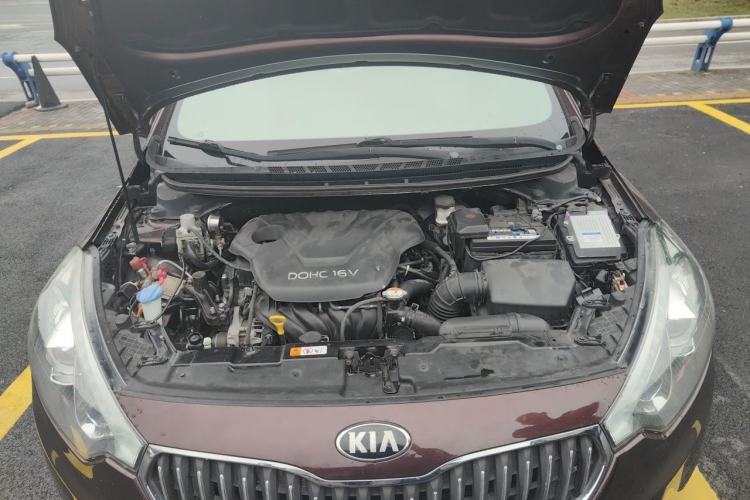 Used Kia K3 2013 1.6L Automatic GLS Engine Bay