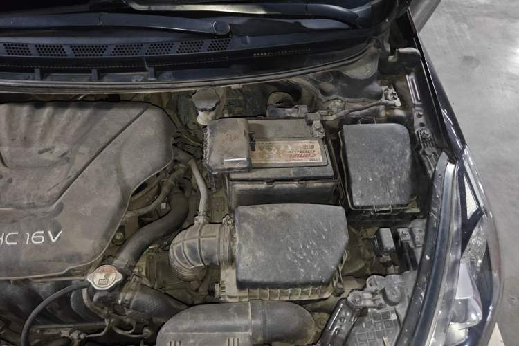 Used Kia K3 2013 1.6L Automatic DLX Engine Bay Left