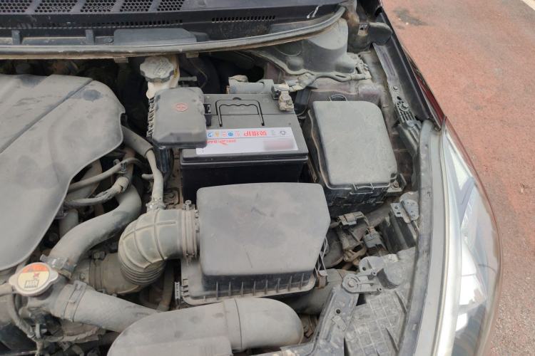 Used Kia K3 2013 1.6L Automatic GLS Engine Bay Left