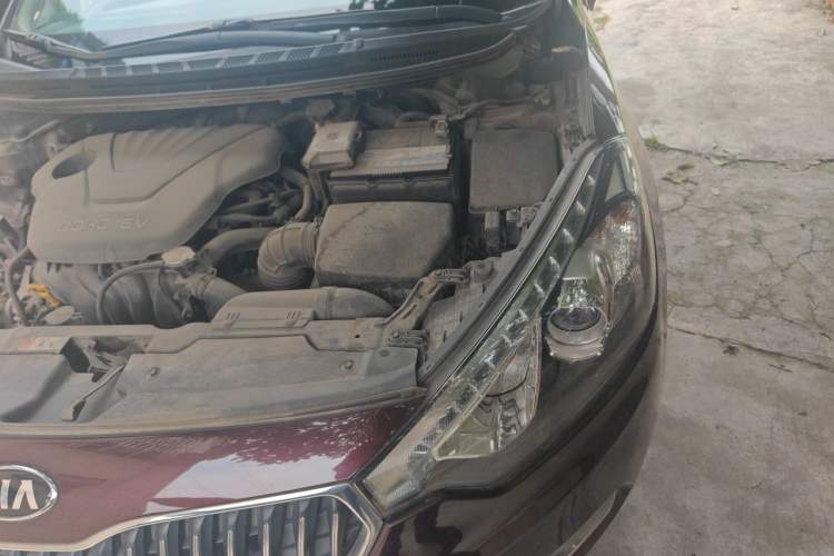 Used Kia K3 2013 1.6L Manual GLS Engine Bay Left