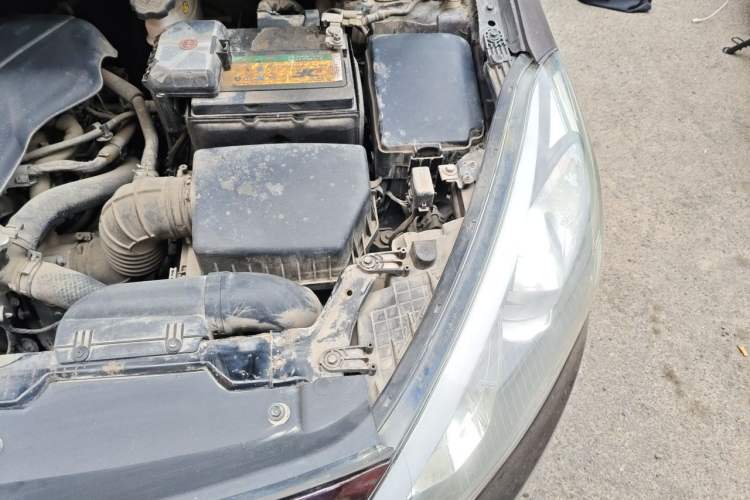 Used Kia K3 2013 1.6L Automatic GL Engine Bay Left