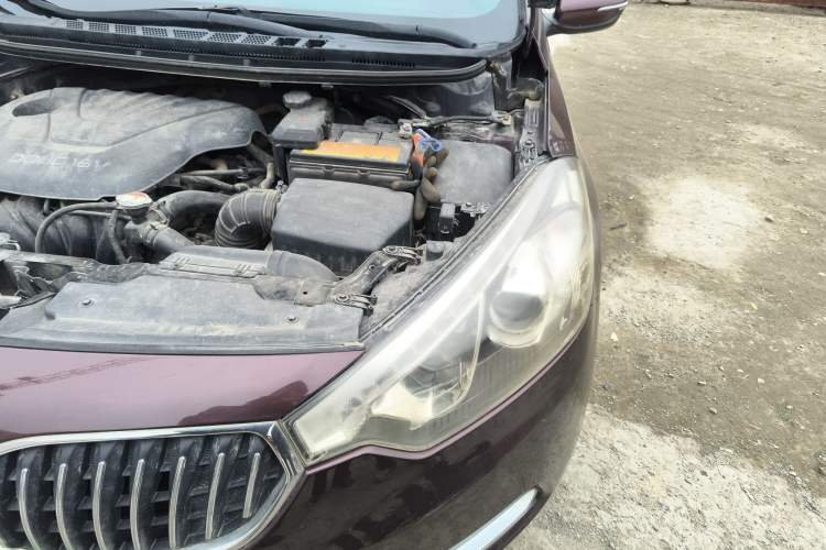 Used Kia K3 2013 1.6L Manual GLS Engine Bay Left