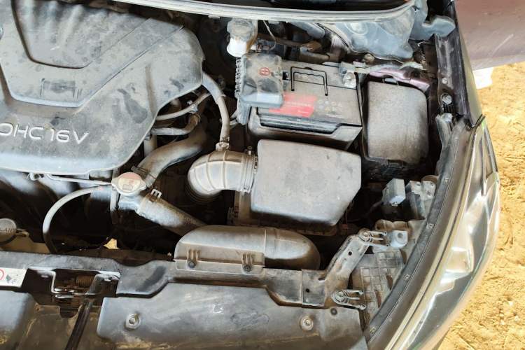 Used Kia K3 2013 1.6L Manual GLS Engine Bay Left