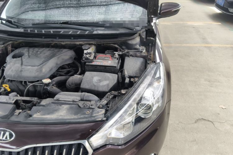 Used Kia K3 2013 1.6L Automatic GLS Engine Bay Left